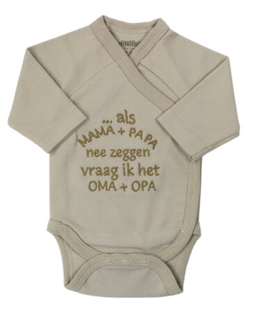 Romper als mama + papa nee zeggen, zand
